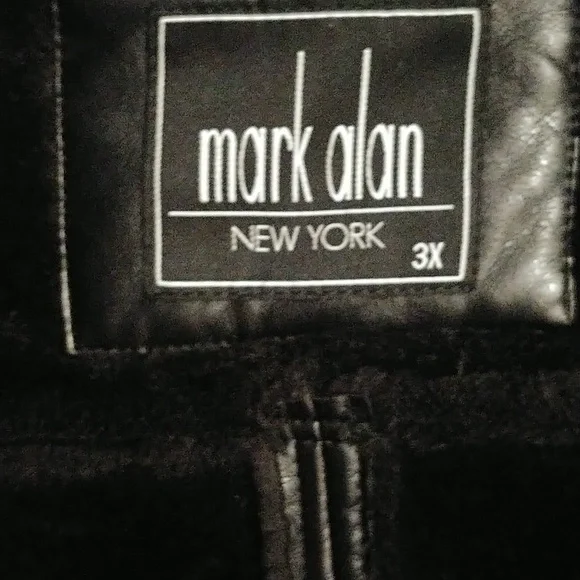 Mark Alan New York Shearling - Picture 8 of 16